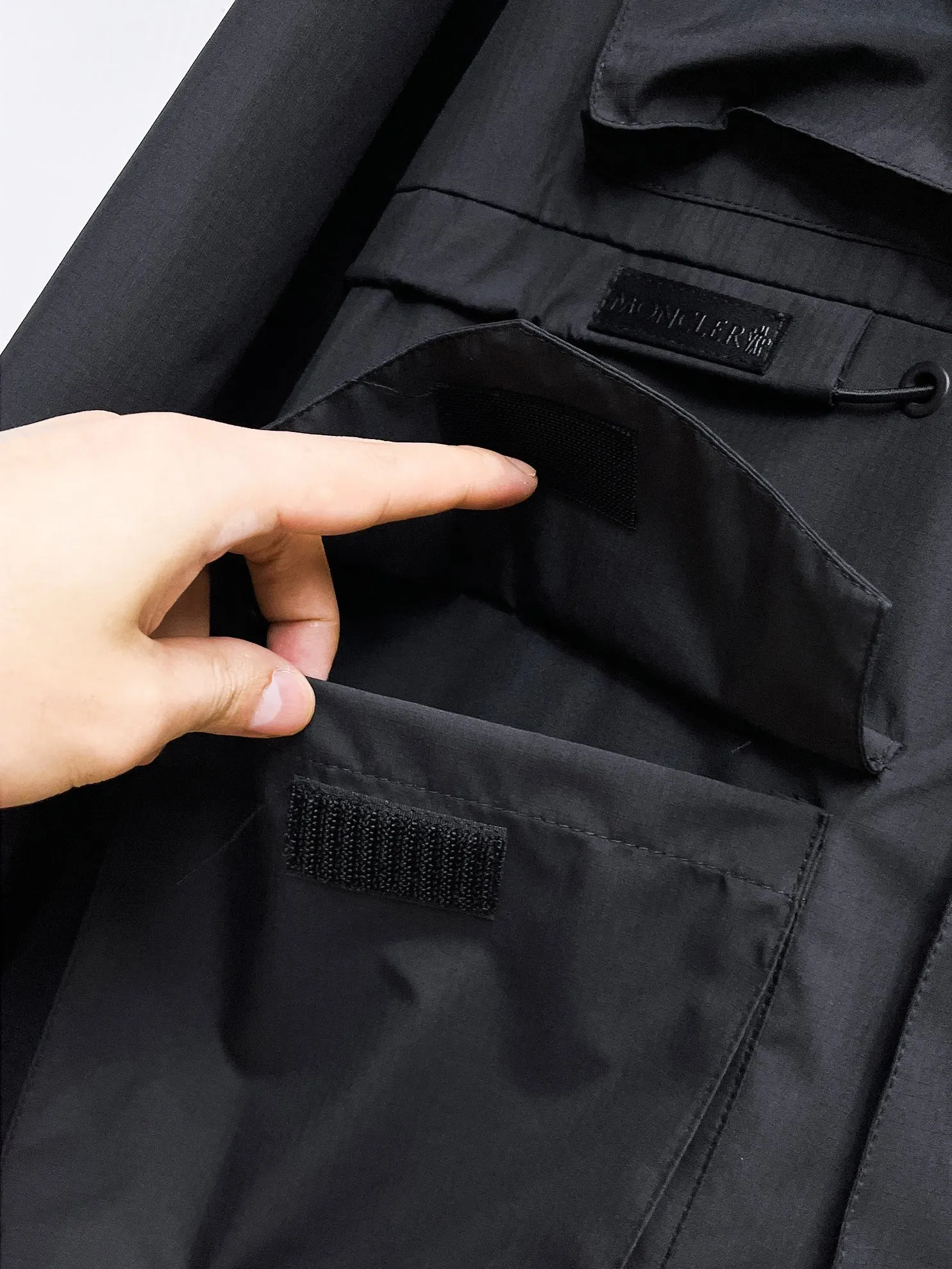 Same Style， ， 2026 New Arrival ，Original Premium Breathable ， ， ， Quality。 ， Sizes：M～3XL